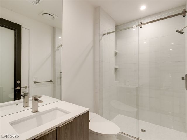 7385 Heron Canyon Court, Las Vegas, NV 89117