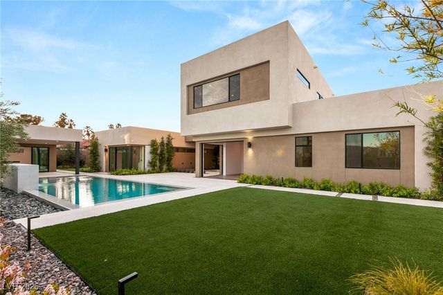 7385 Heron Canyon Court, Las Vegas, NV 89117