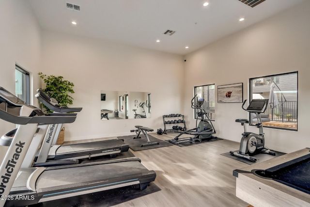 9160 N 67TH Avenue 207, Glendale, AZ 85302
