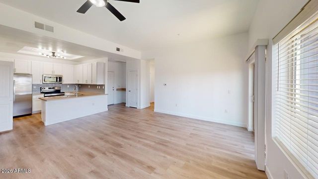 9160 N 67TH Avenue 207, Glendale, AZ 85302