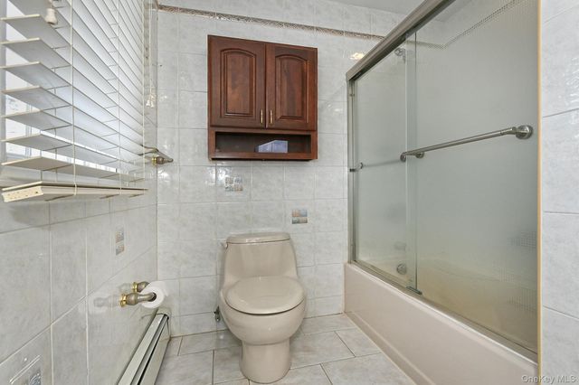 17 Susan Lane, Dix Hills, NY 11746