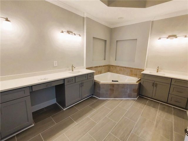 211 Creekway Crossing SE, Smyrna, GA 30082
