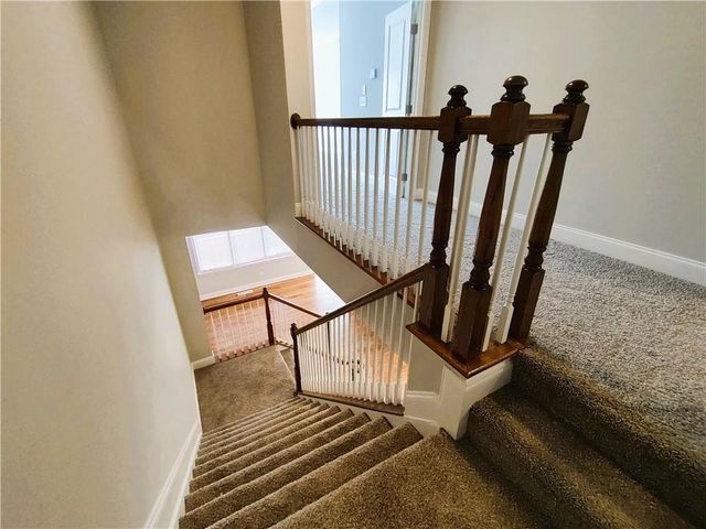 211 Creekway Crossing SE, Smyrna, GA 30082