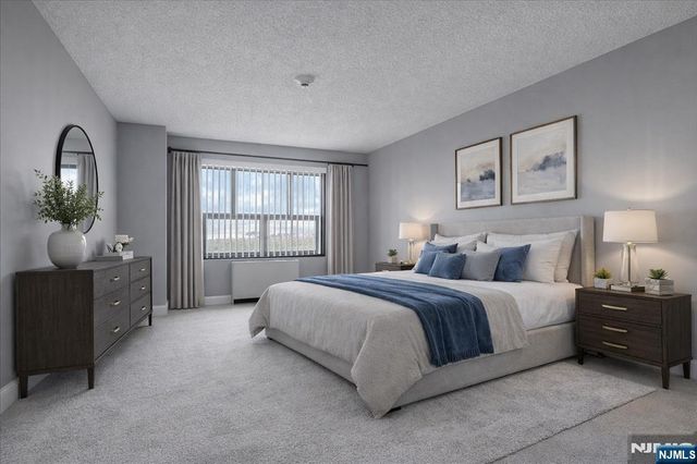 2 Claridge Drive 7KE, Verona, NJ 07044