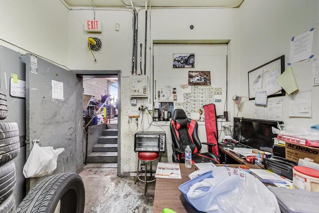 2628-34 W Touhy Avenue, Chicago, IL 60645