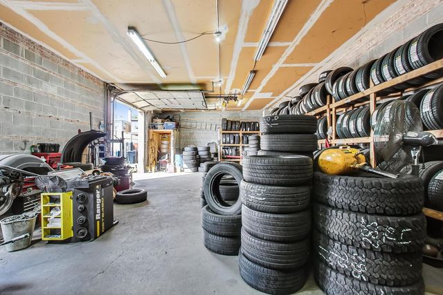 2628-34 W Touhy Avenue, Chicago, IL 60645