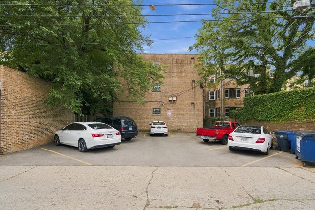 503 Sheridan Road 3B, Evanston, IL 60202