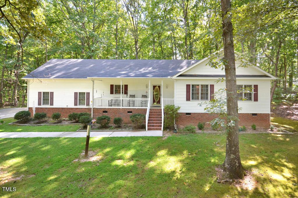 4056 Ridgeway Drive, Franklinton, NC 27525