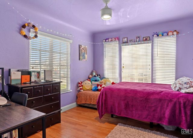 2019 Brundage Lane, Bakersfield, CA 93304