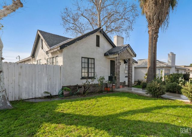 2019 Brundage Lane, Bakersfield, CA 93304