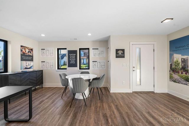 6227 W Station Court Drive, Cincinnati, OH 45224