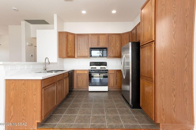 16188 S Santa Rita Shadows Drive, Vail, AZ 85641