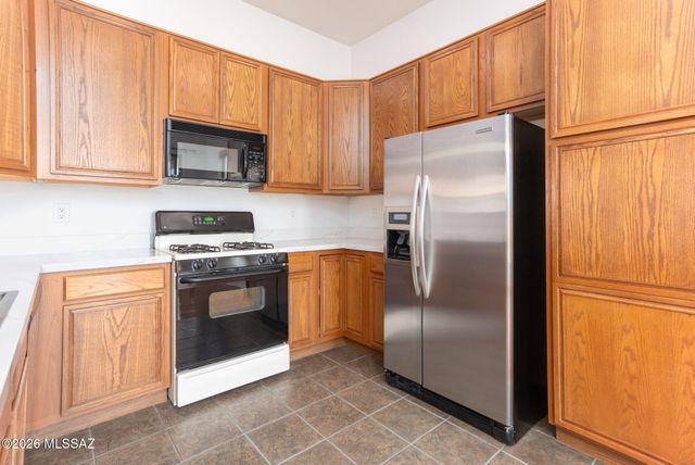 16188 S Santa Rita Shadows Drive, Vail, AZ 85641
