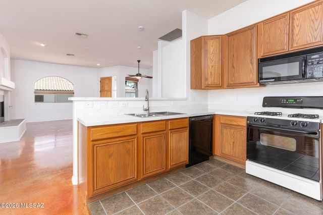 16188 S Santa Rita Shadows Drive, Vail, AZ 85641