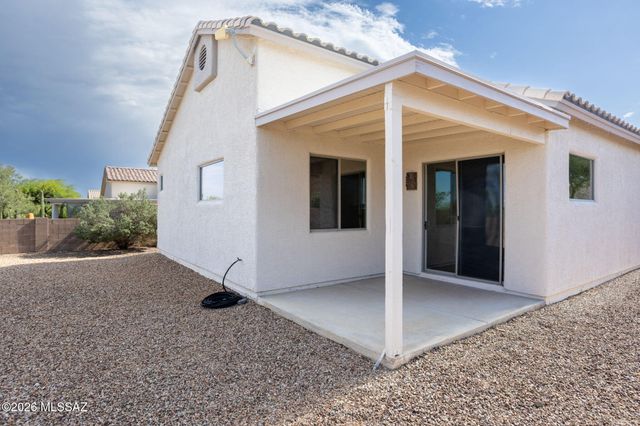 16188 S Santa Rita Shadows Drive, Vail, AZ 85641