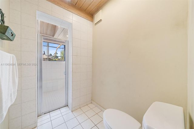 17242 SW 88th Ave, Palmetto Bay, FL 33157