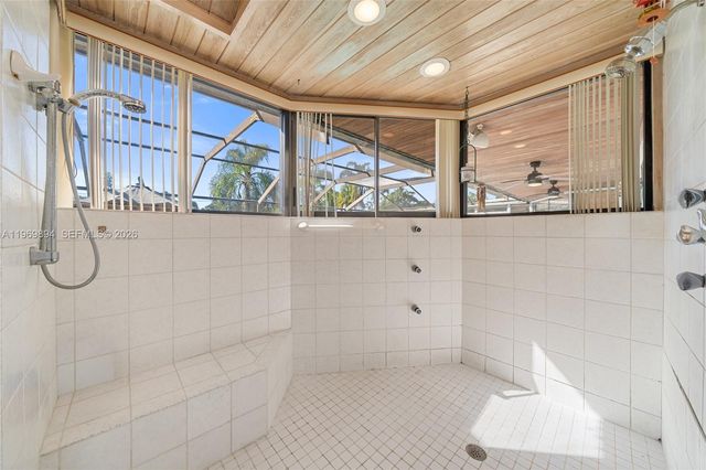 17242 SW 88th Ave, Palmetto Bay, FL 33157