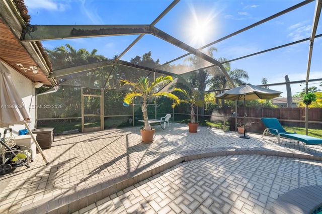 17242 SW 88th Ave, Palmetto Bay, FL 33157