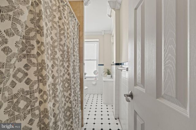 155 JAMESTOWN ST, Philadelphia, PA 19127