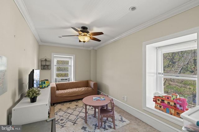 155 JAMESTOWN ST, Philadelphia, PA 19127