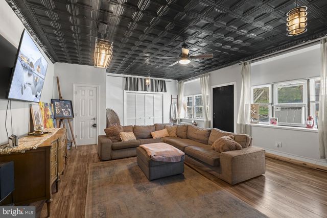 155 JAMESTOWN ST, Philadelphia, PA 19127