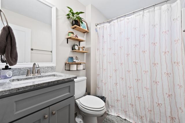 6864 Steep Hl, Ooltewah, TN 37363