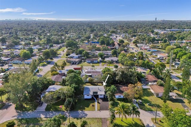 3024 SW 10th Street, Fort Lauderdale, FL 33312