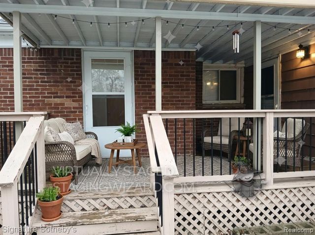 22101 Church Street, Oak Park, MI 48237