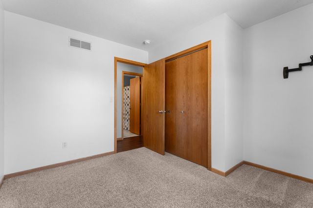 2312 21st Avenue SE, Rochester, MN 55904
