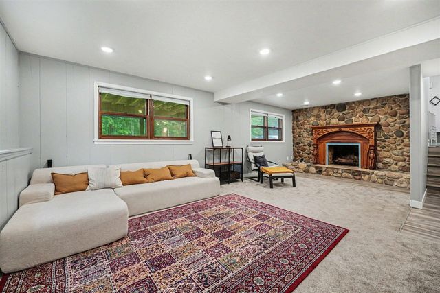 3920 Simonelli Road, Whitehall, MI 49461
