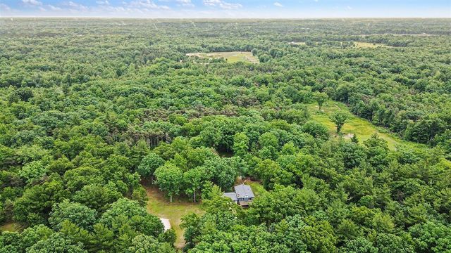 3920 Simonelli Road, Whitehall, MI 49461