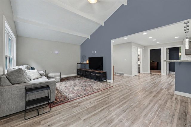 3920 Simonelli Road, Whitehall, MI 49461