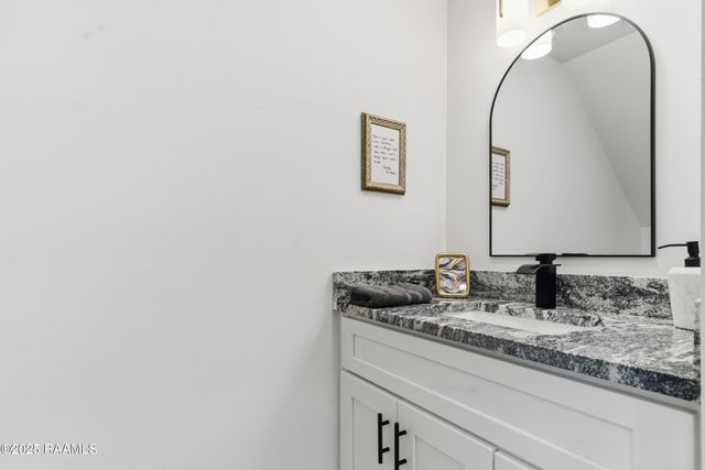 618 S Washington Street 11a, Lafayette, LA 70501