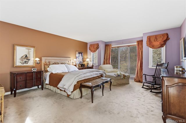 24 Beechwood Way, Briarcliff Manor, NY 10510