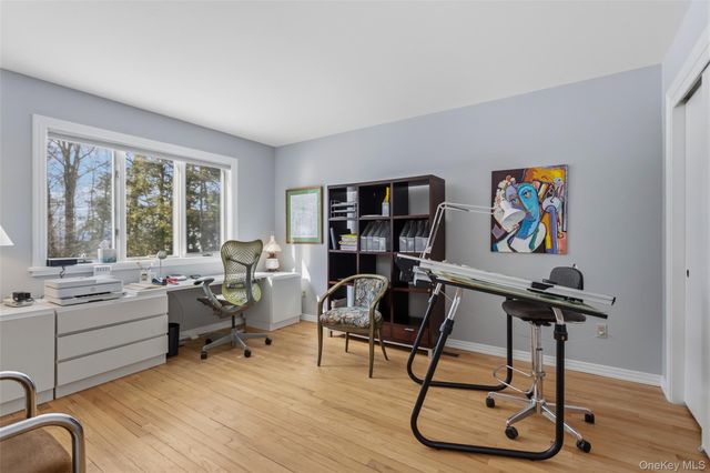 24 Beechwood Way, Briarcliff Manor, NY 10510