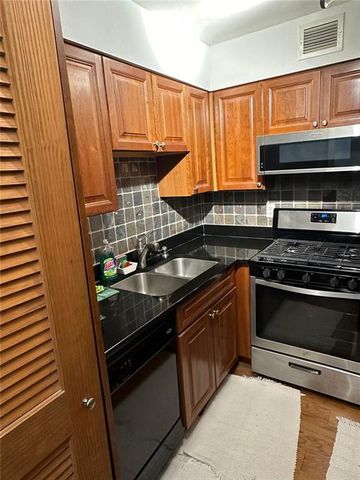 2479 Peachtree Road Northeast NE Road 402, Atlanta, GA 30305