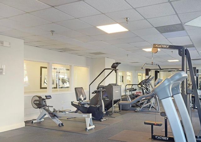 2479 Peachtree Road Northeast NE Road 402, Atlanta, GA 30305