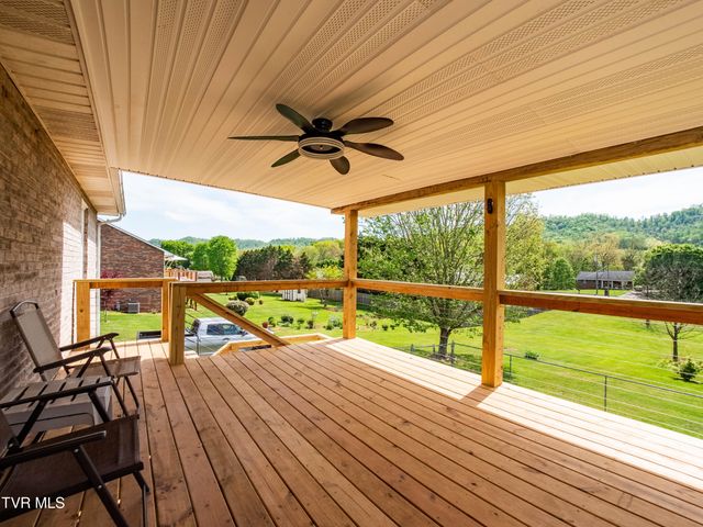 271 Stewart Hills Drive, Rogersville, TN 37857
