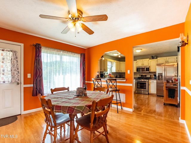 271 Stewart Hills Drive, Rogersville, TN 37857