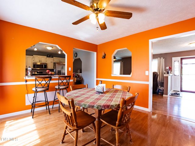 271 Stewart Hills Drive, Rogersville, TN 37857