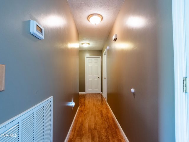 271 Stewart Hills Drive, Rogersville, TN 37857