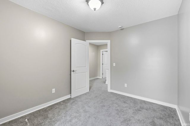 1040 Delaware Avenue, Fort Wayne, IN 46805