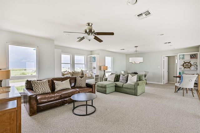 19023 Kahala Drive E, Galveston, TX 77554