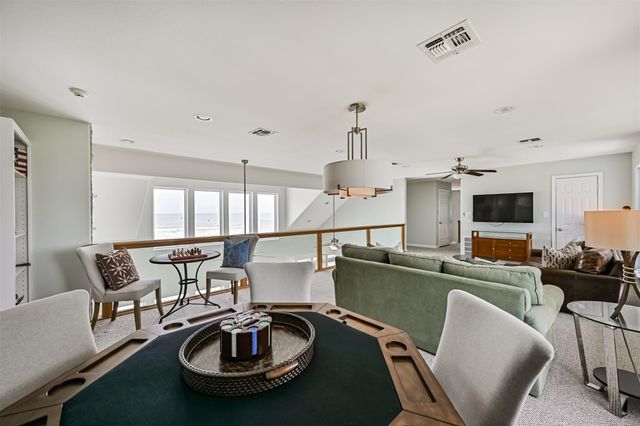 19023 Kahala Drive E, Galveston, TX 77554