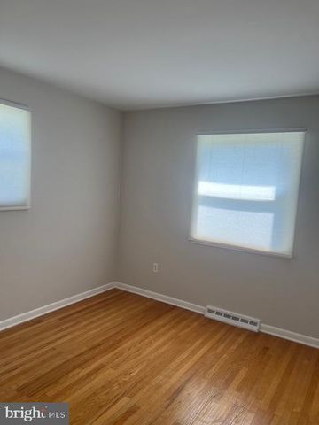106 CAROLINA AVE, Cherry Hill, NJ 08003