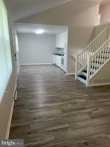 106 CAROLINA AVE, Cherry Hill, NJ 08003