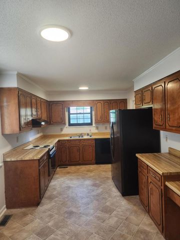 3747 Crest Drive Drive, Hephzibah, GA 30815