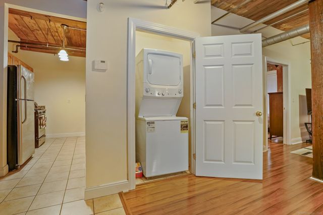 145 Canal Street 6, Shelton, CT 06484