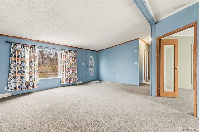 2515 Shakespeare Lane, Northville, MI 48167