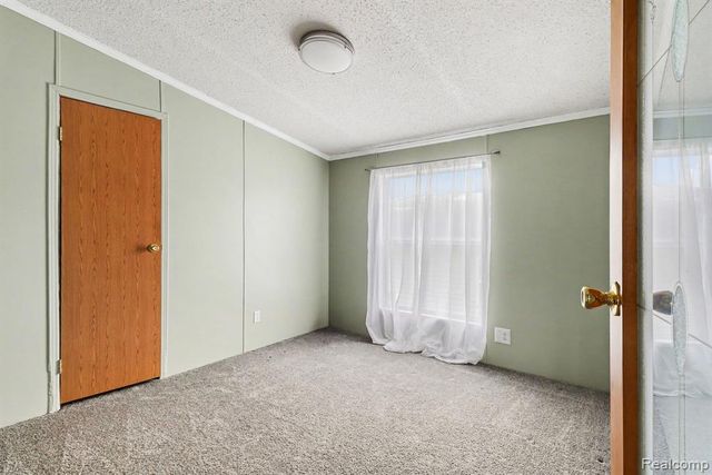 2515 Shakespeare Lane, Northville, MI 48167